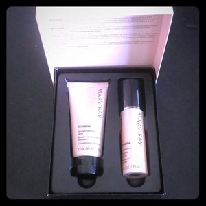 Mary Kay microdermabrasion set (never used)